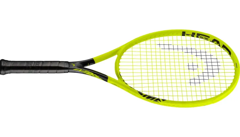Racchetta da tennis HEAD Extreme Pro, ideale per chi cerca potenza e controllo. La recensione evidenzia la sua maneggevolezza.