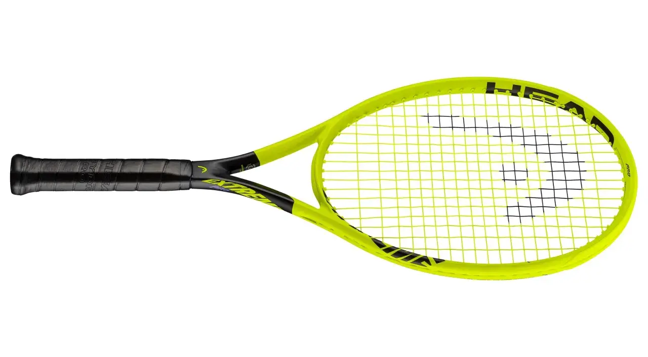 Racchetta da tennis HEAD Extreme Pro, ideale per chi cerca potenza e controllo. La recensione evidenzia la sua maneggevolezza.